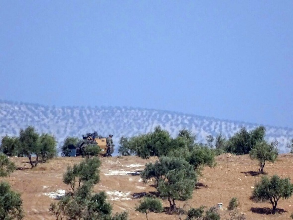 Türk askeri Suriye sınırından 5 kilometre içeriye girdi