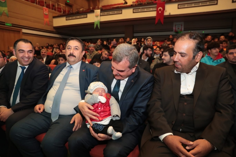 TURNUVALARDA DERECEYE GİREN GENÇLER, ÖDÜLLERİNİ ALDI