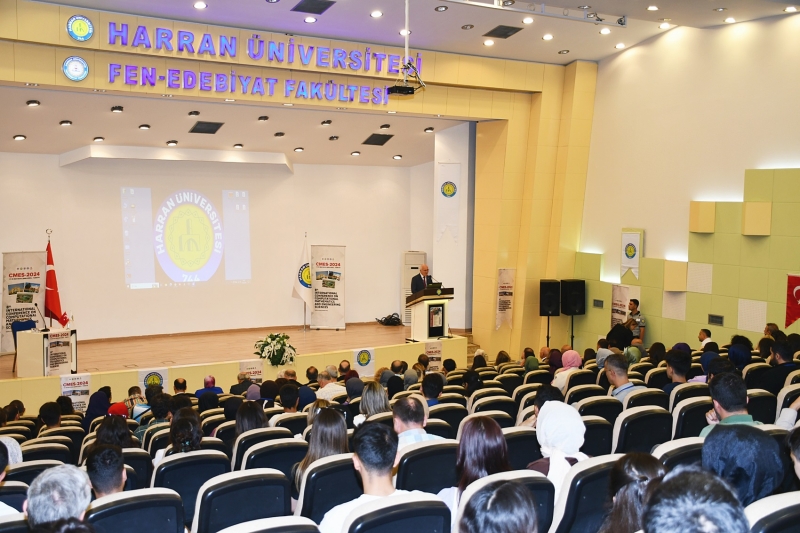 Uluslararası Matematik ve Mühendislik Bilimleri Sempozyumu düzenlendi.