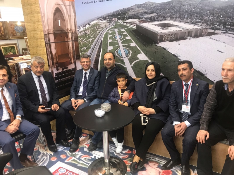 Uluslararası Zirve;De Şanlıurfa, Dünya;Ya Tanıtılıyor