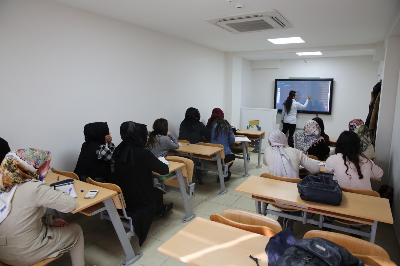 ÜNİVERSİTEYE HALİLİYE BELEDİYESİ İLE HAZIRLANIYORLAR