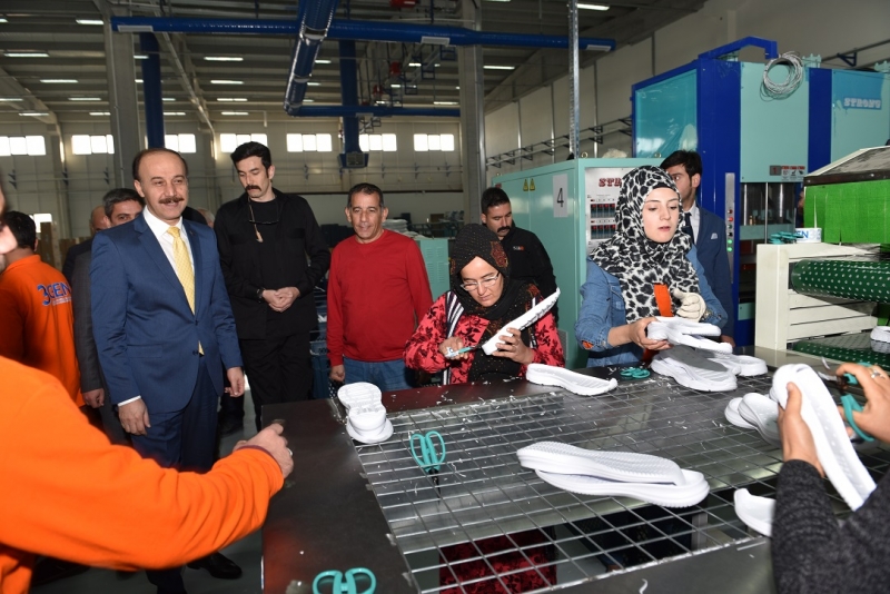 Vali Erin: 10 Milyon Verin, 2 Bin İstihdam Garantisi Vereyim