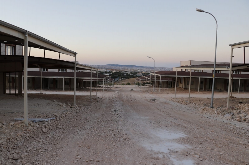 Vali Erin Galericiler Sitesinde İncelemelerde Bulundu