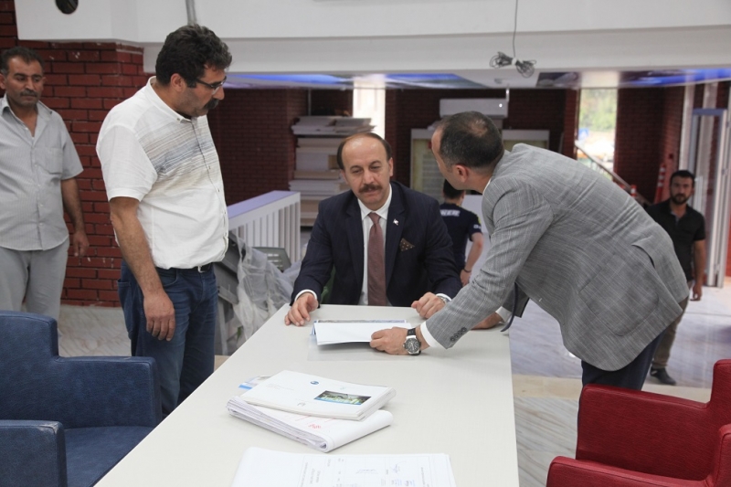 Vali Erin Kültür Adasında İncelemelerde Bulundu