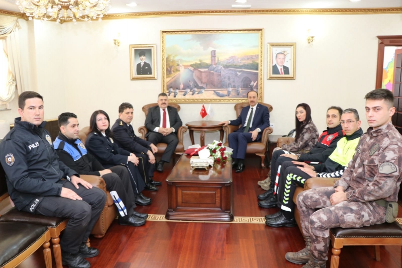 Vali Erin Polis Teşkilatını Kabul Etti