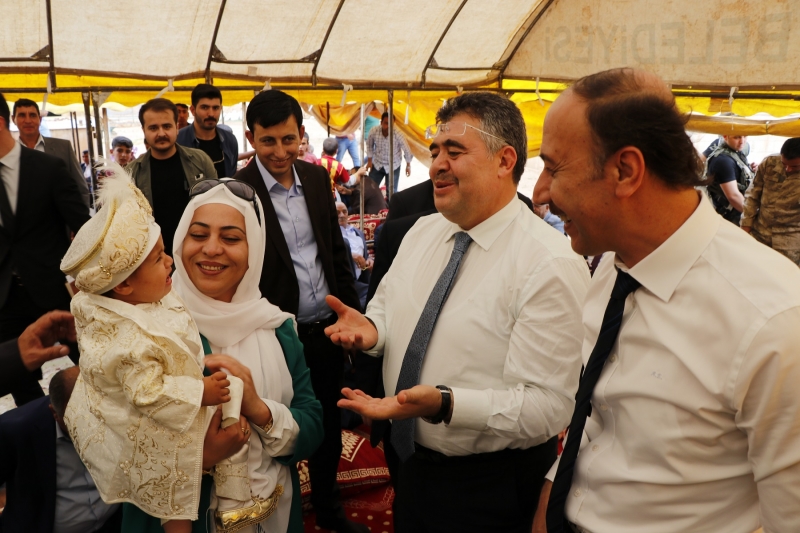 Vali Erin, Şehit Ailesini Yalnız Bırakmadı