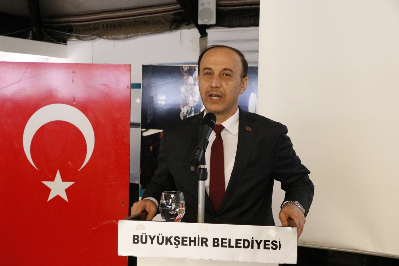 Valı Erın: Yenı Okulların Büyük Bölümü İmam Hatip Olacak