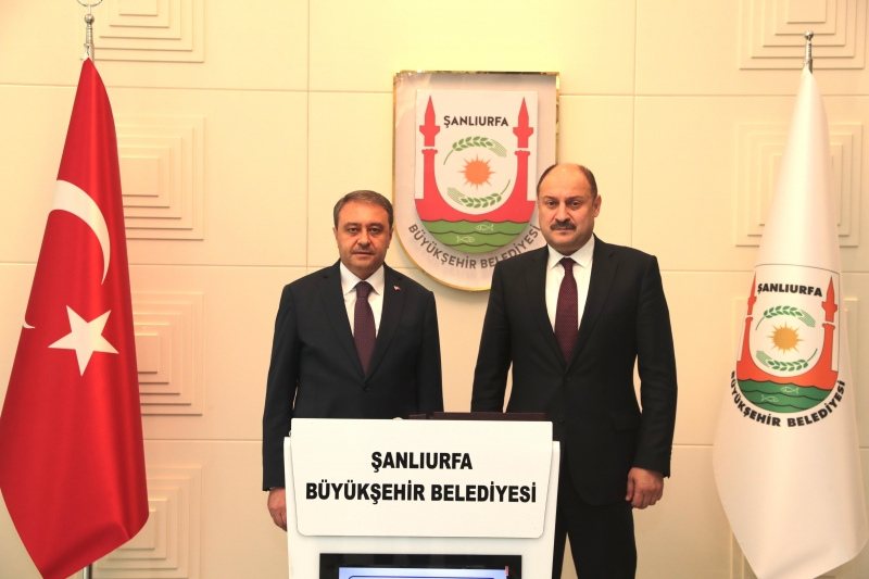 VALİ ŞILDAK’DAN BAŞKAN GÜLPINAR’A ZİYARET