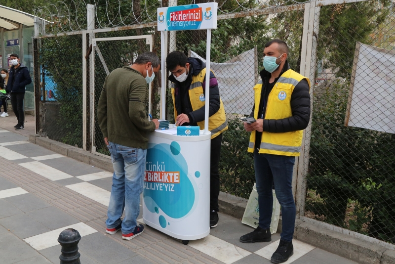 VATANDAŞLAR TALEPLERİNİ SAHADA İLETİYOR